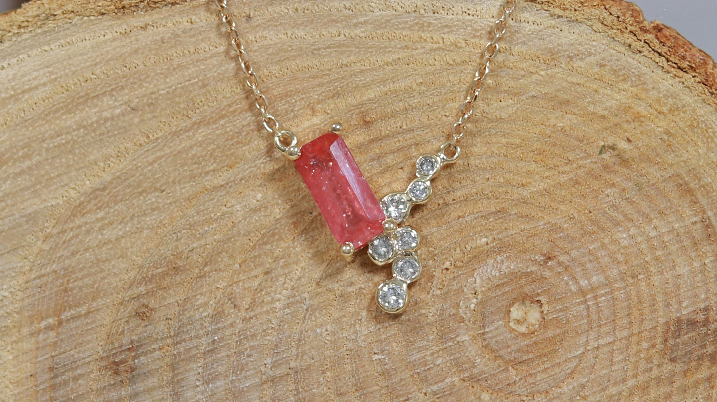 14k Yellow Gold Tourmaline & Diamond Necklace