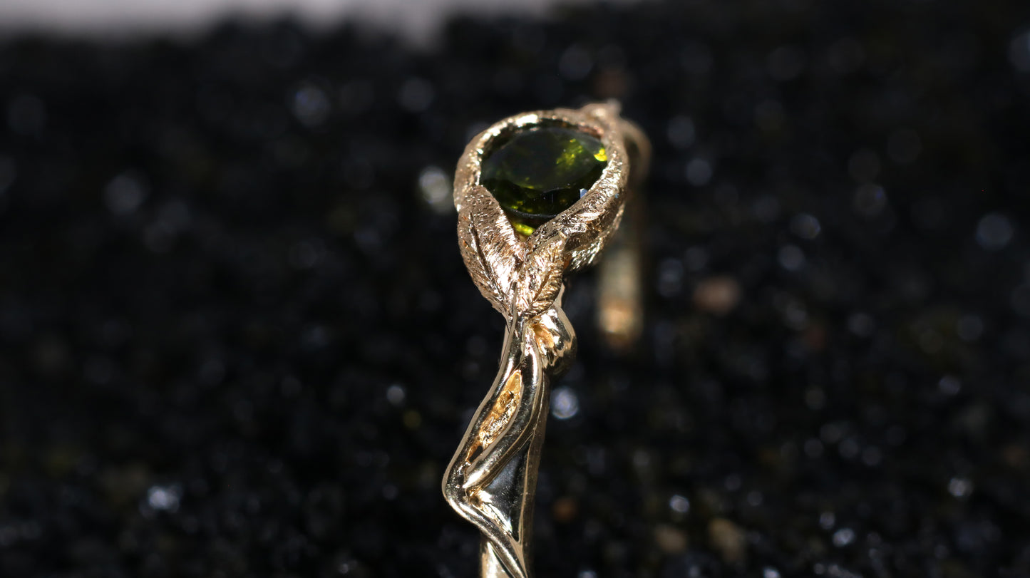 Leaf Embrace Solitaire Ring