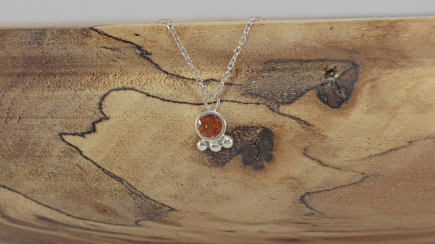 Sterling Silver Round Gemstone Tri-Bubble Crown Necklace