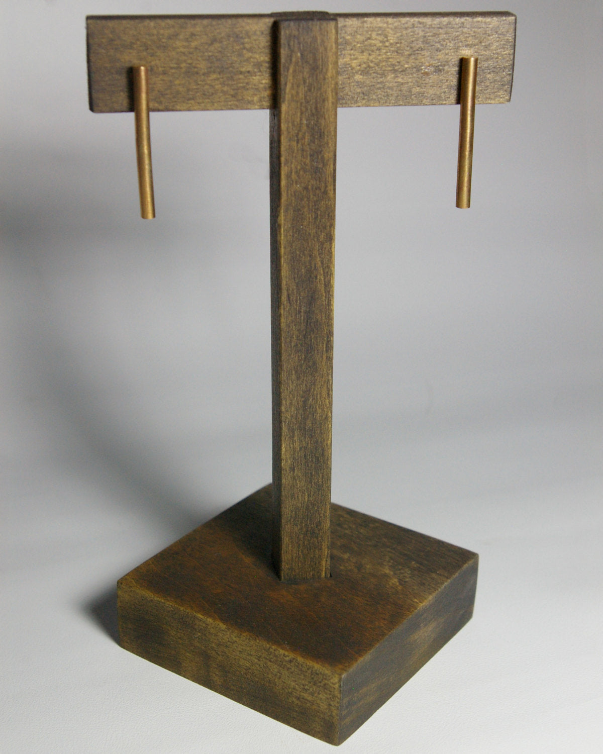 Brass bar stud earrings.