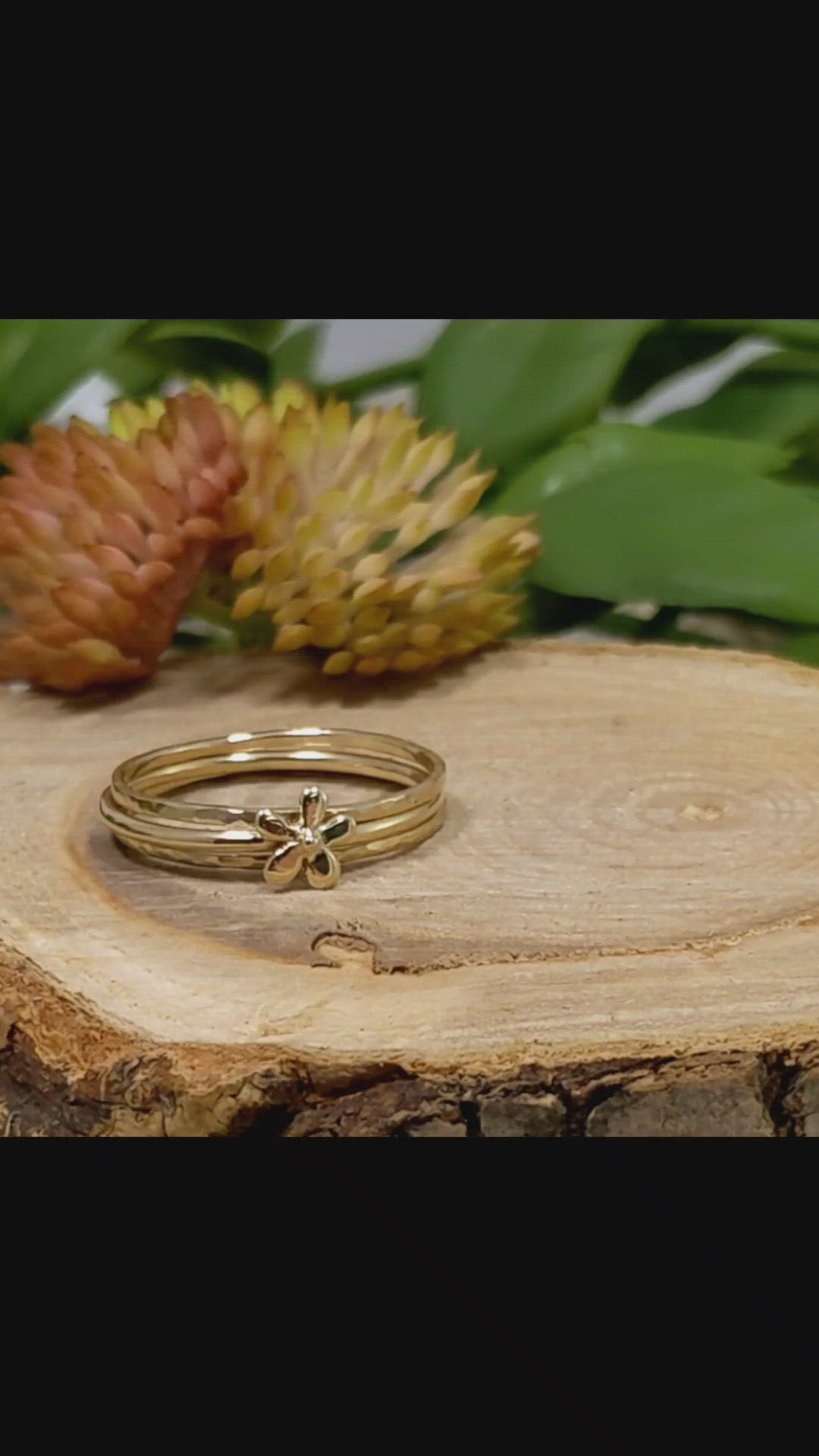 14k Yellow gold flower stacking ring.