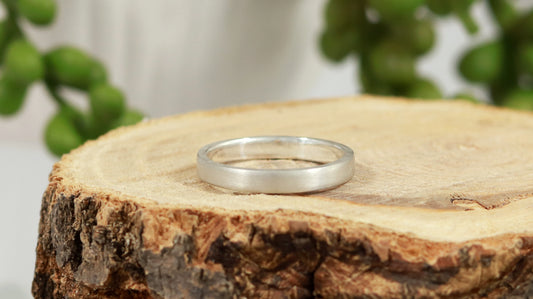 A sterling silver ring band with a matte finish outside & polished finish inside, 3mm wide, 1.7mm thick.