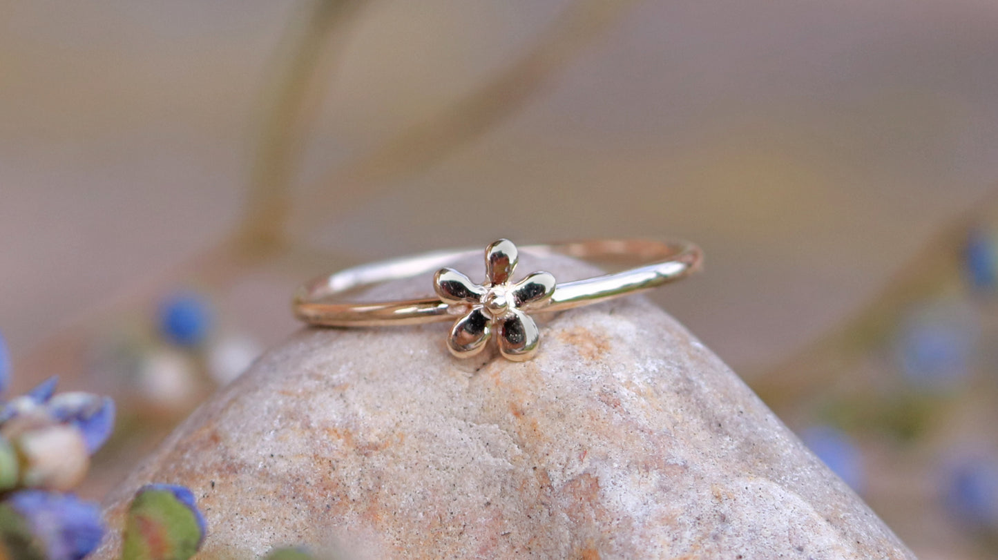 14k Yellow gold flower stacking ring.