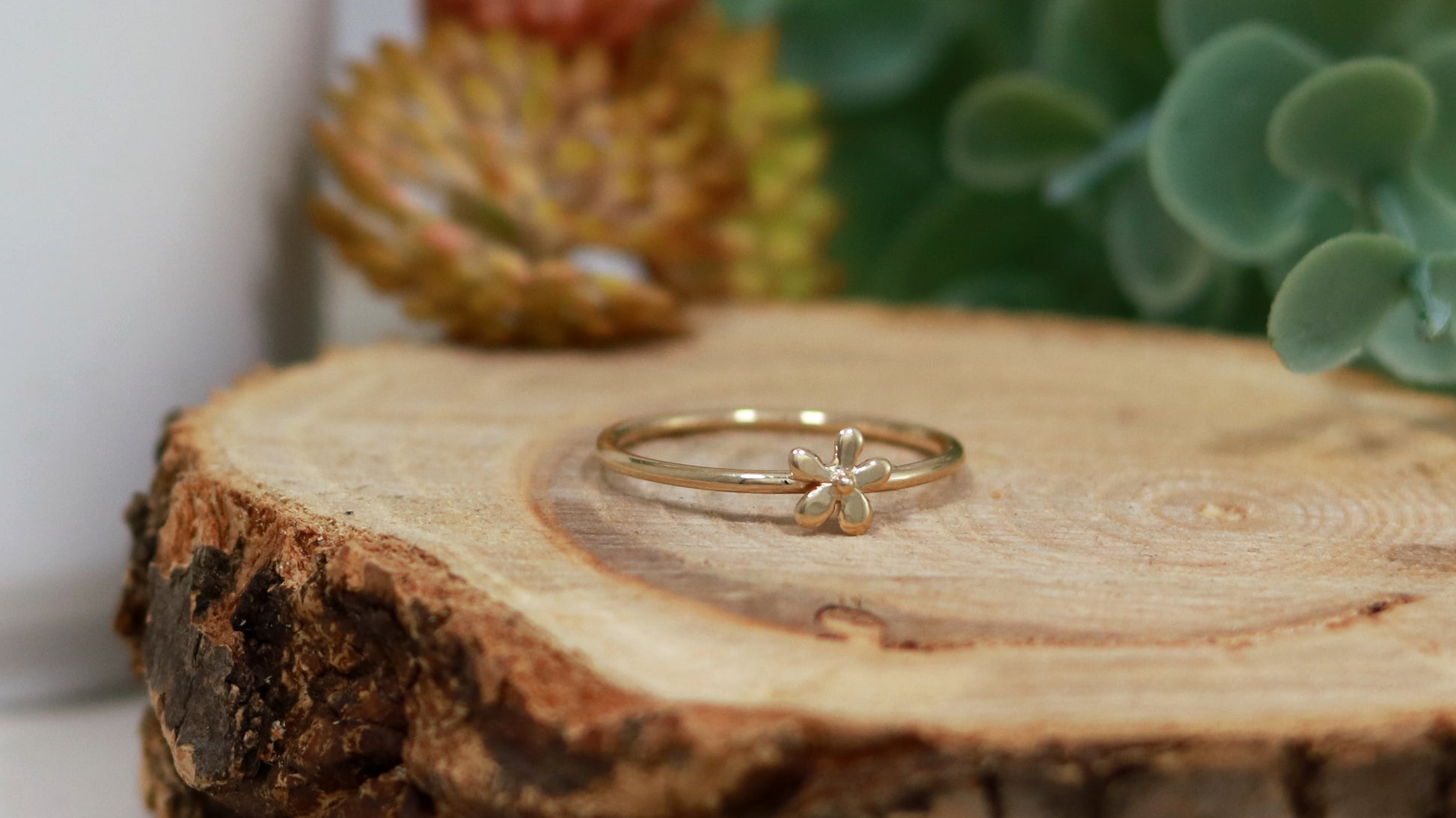 14k Yellow gold flower stacking ring.