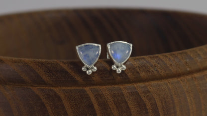 Natural trillion gemstones set in sterling silver bezel with 3 silver bubble accents, stud earrings.